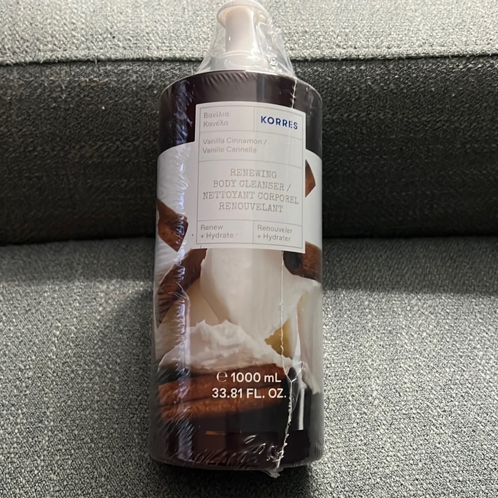 Korres vanilla cinnamon renewing body cleanser NEW